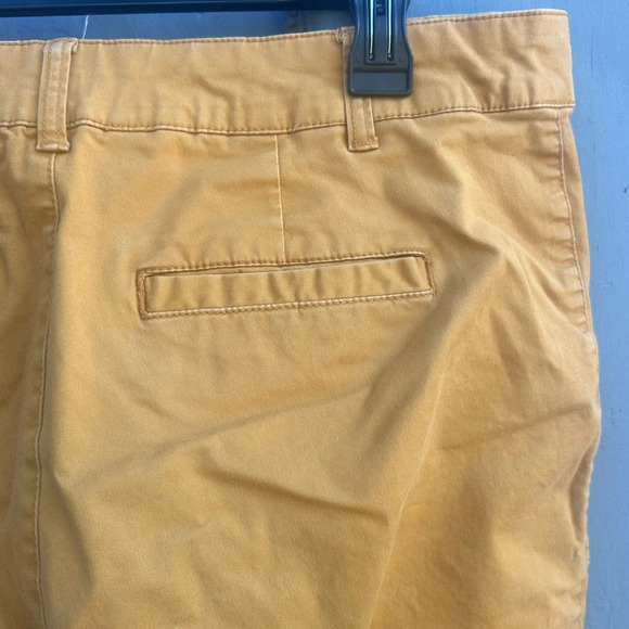 Gap  Girlfriend Utility Khaki, size 10 - Picture 8 of 14